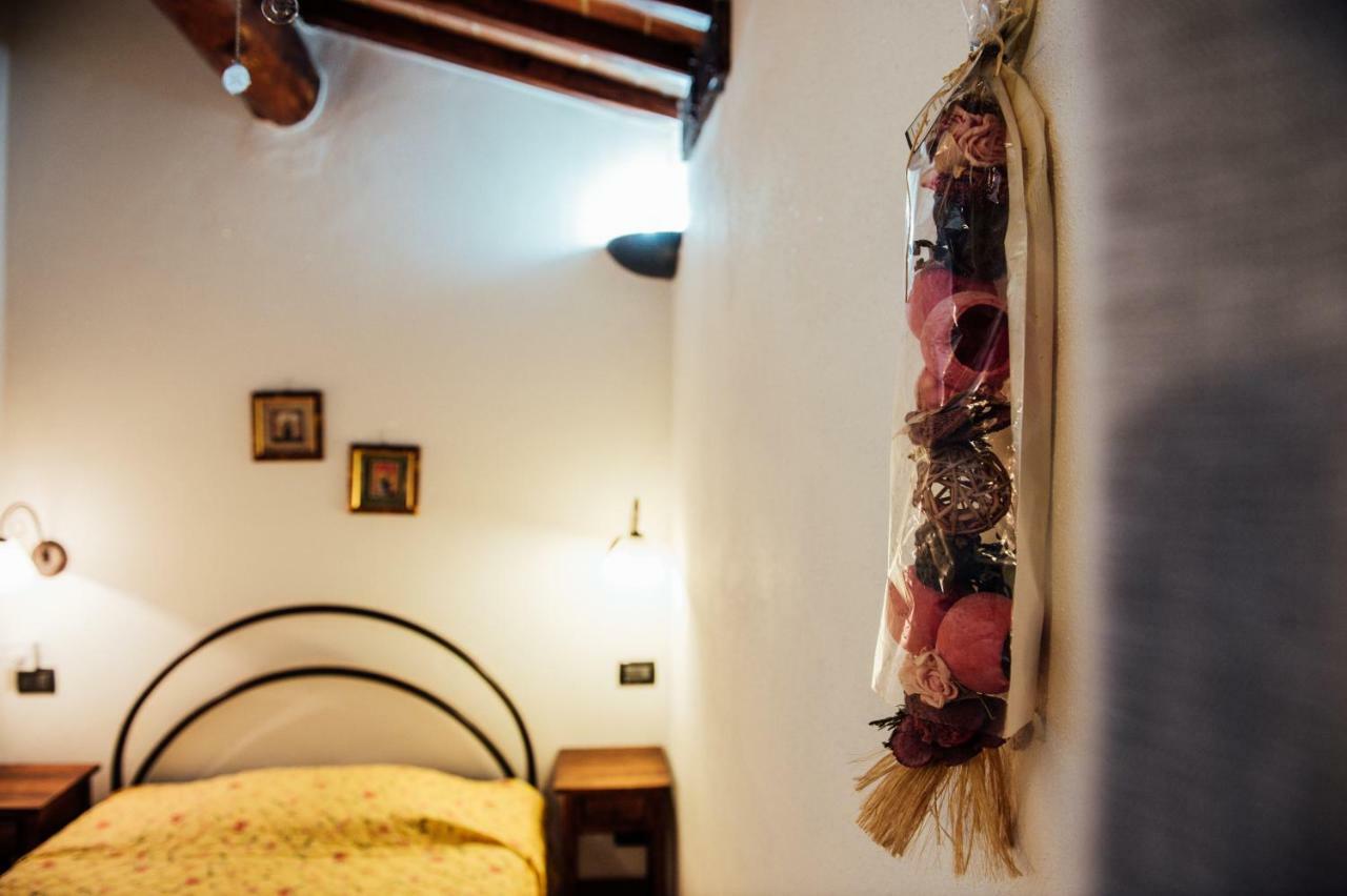 Agriturismo Il Noce Castiglione d'Orcia Exterior photo